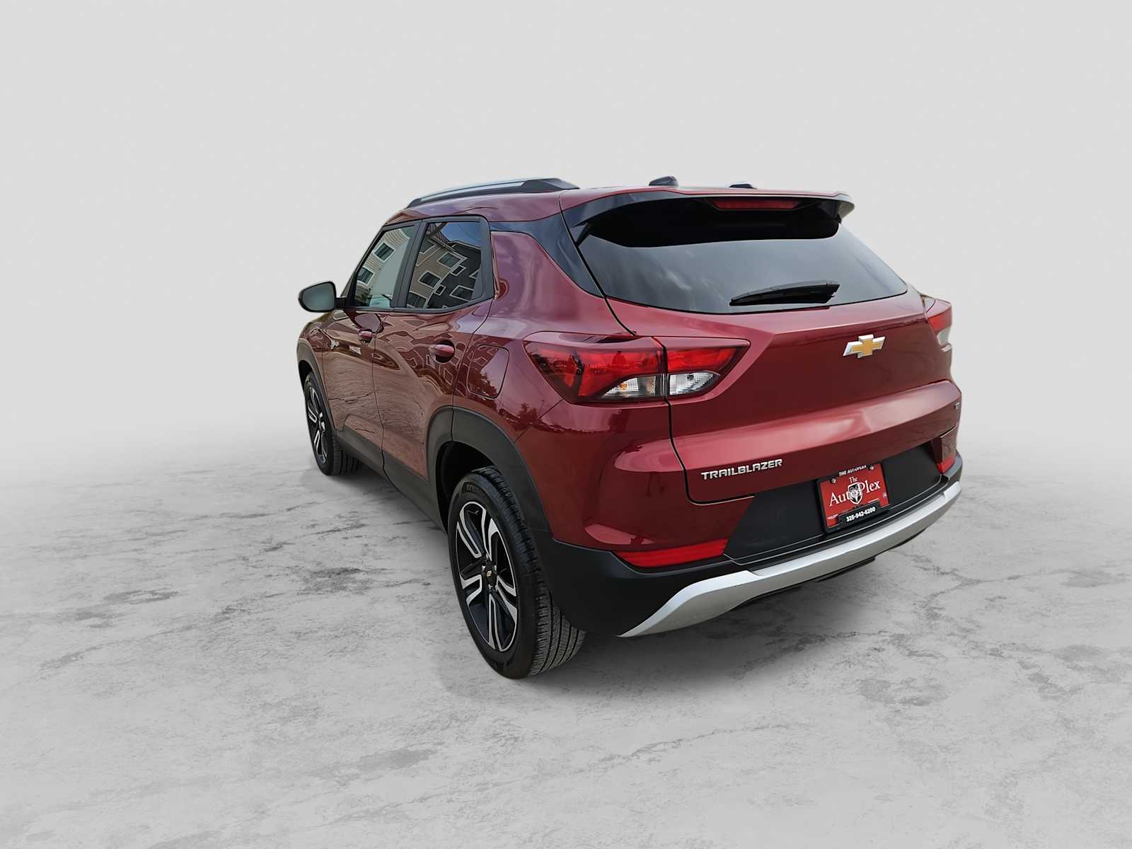 Thumbnail: 2023 Chevrolet TrailBlazer - 6