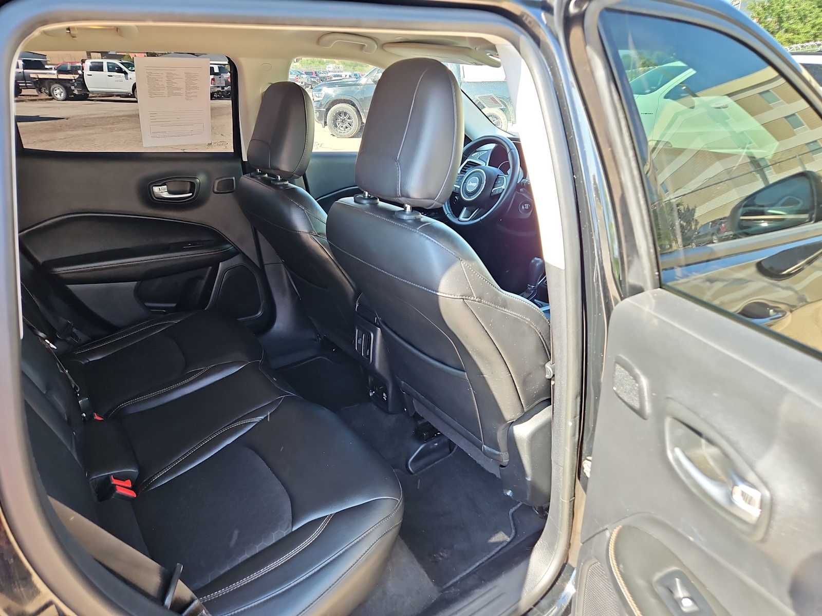 Thumbnail: 2018 Jeep Compass - 19