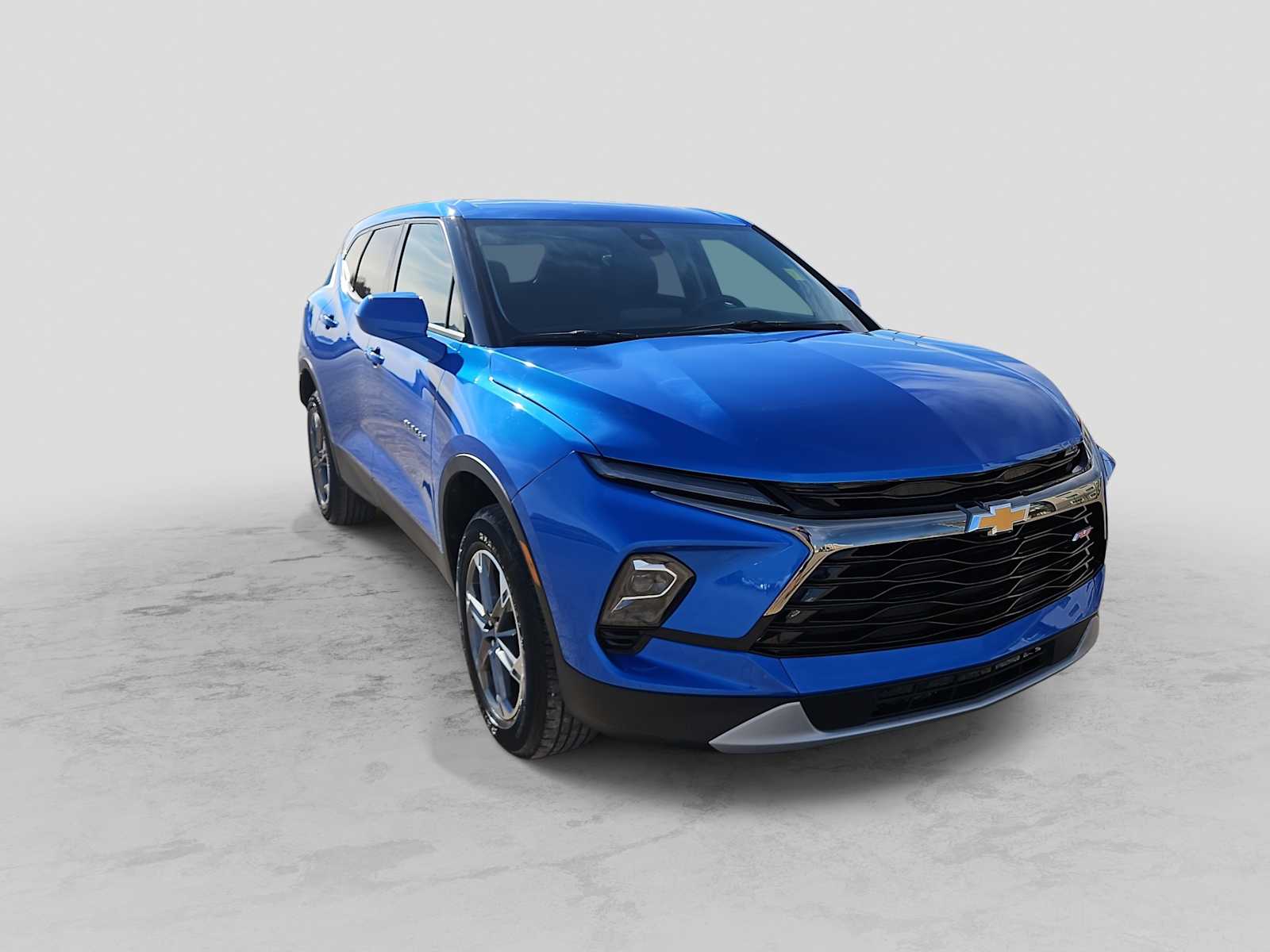 Thumbnail: 2025 Chevrolet Blazer - 2