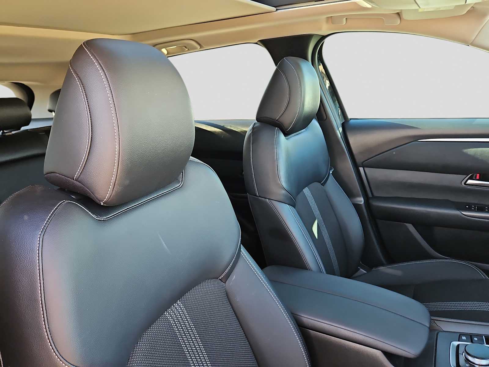 Thumbnail: 2023 Mazda CX-50 - 17