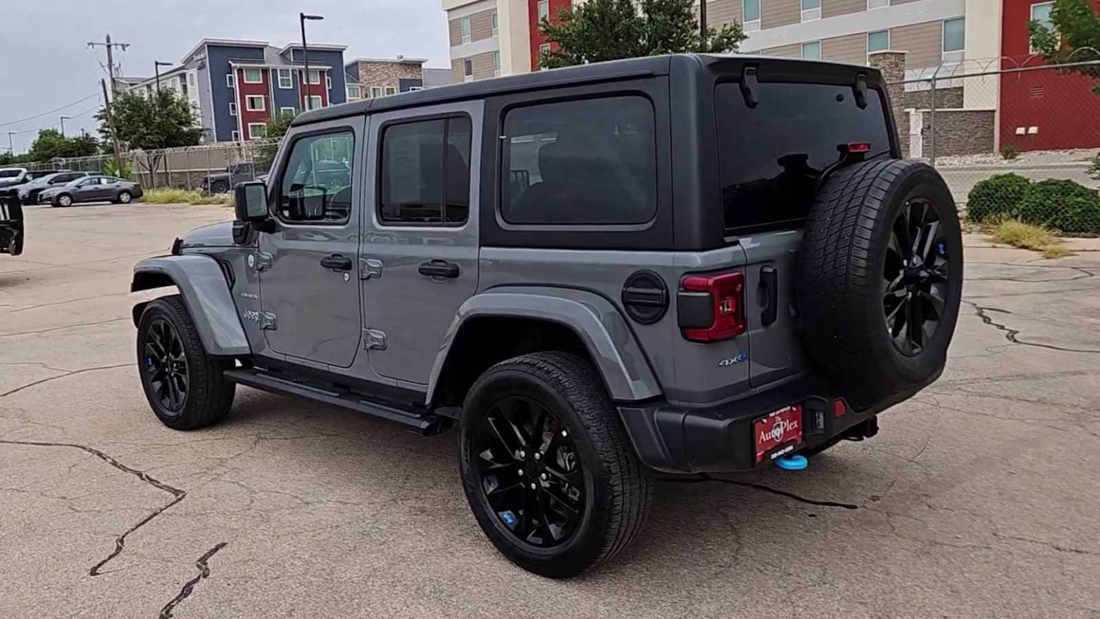 Thumbnail: 2023 Jeep Wrangler - 6