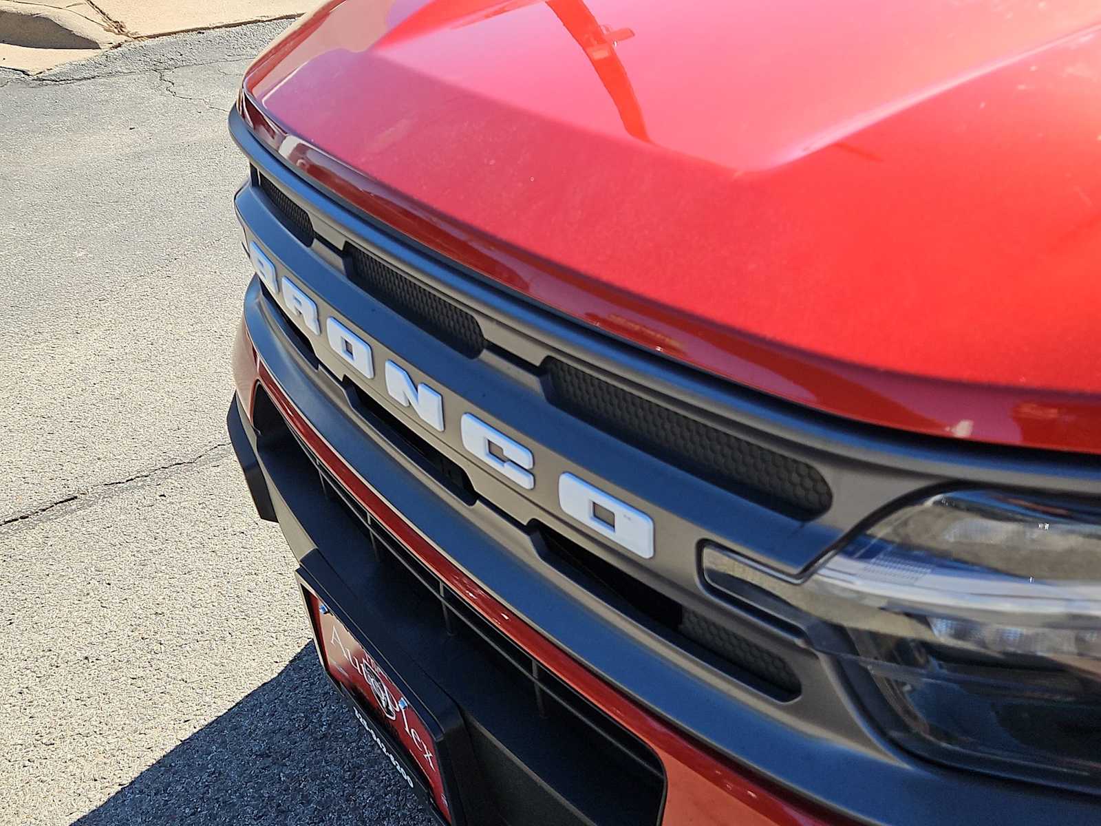 Thumbnail: 2023 Ford Bronco Sport - 13