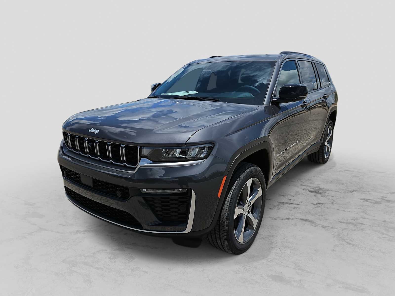 Thumbnail: 2026 Jeep Grand Cherokee L - 1