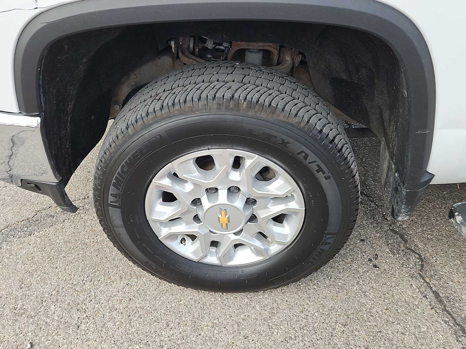 Thumbnail: 2021 Chevrolet Silverado 2500 - 12