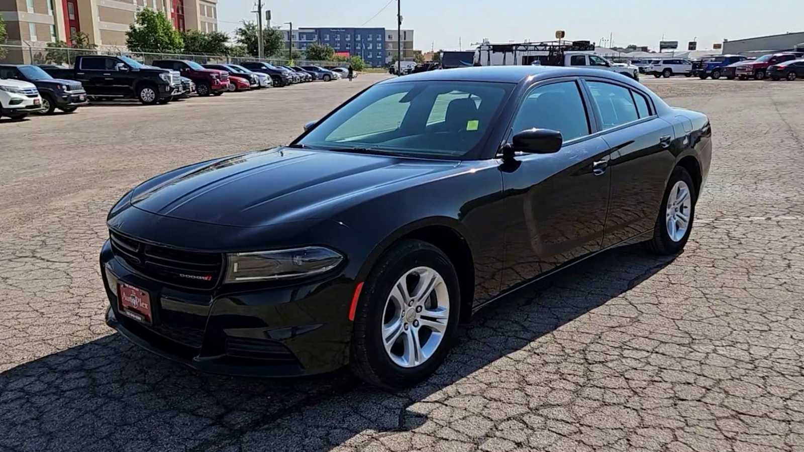 2023 Dodge Charger SXT photo 3