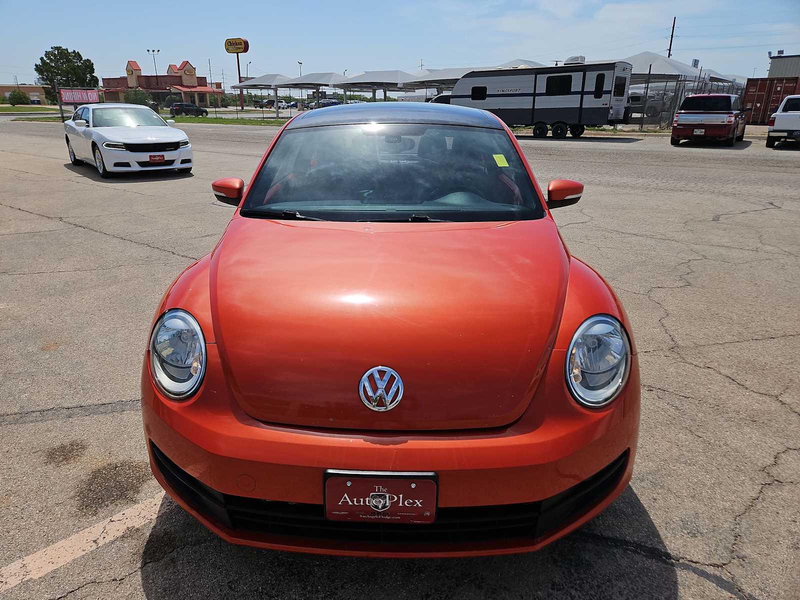 2016 Volkswagen Beetle SE 14