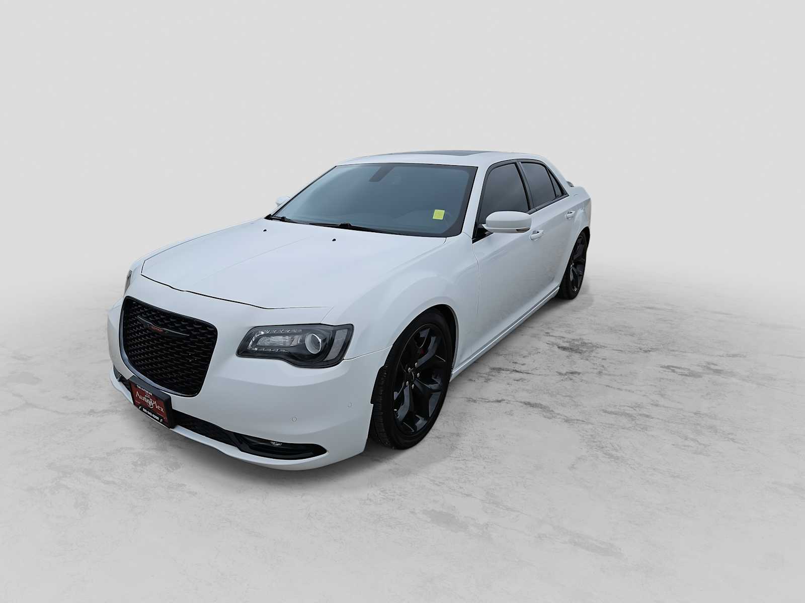 Thumbnail: 2022 Chrysler 300 - 4