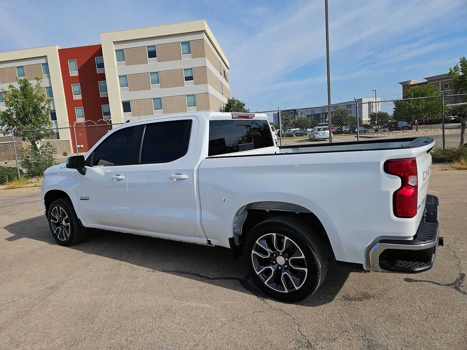 Thumbnail: 2019 Chevrolet Silverado 1500 - 11
