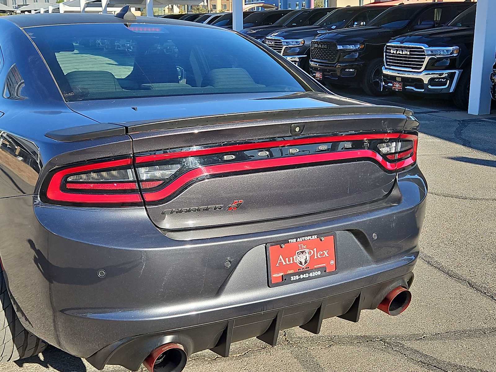 Thumbnail: 2019 Dodge Charger - 23