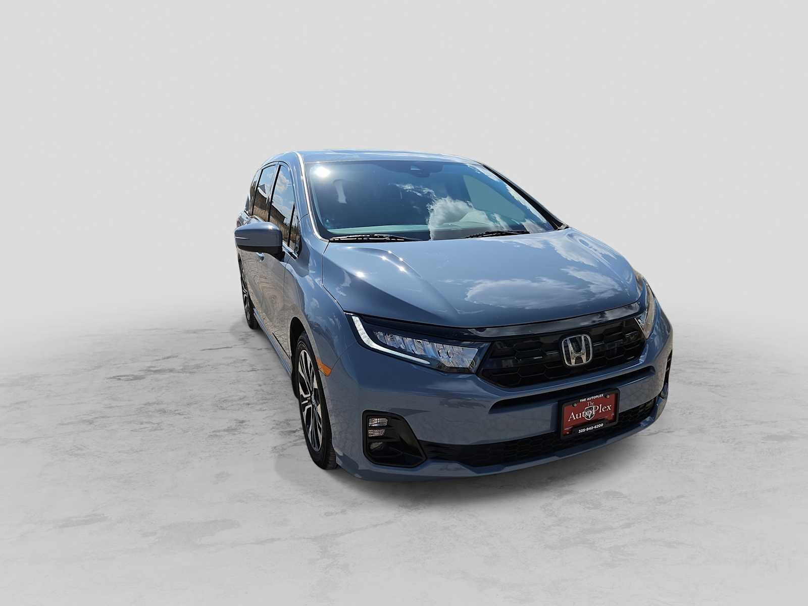 Thumbnail: 2025 Honda Odyssey - 2