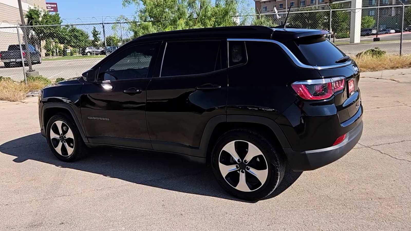 Thumbnail: 2018 Jeep Compass - 5