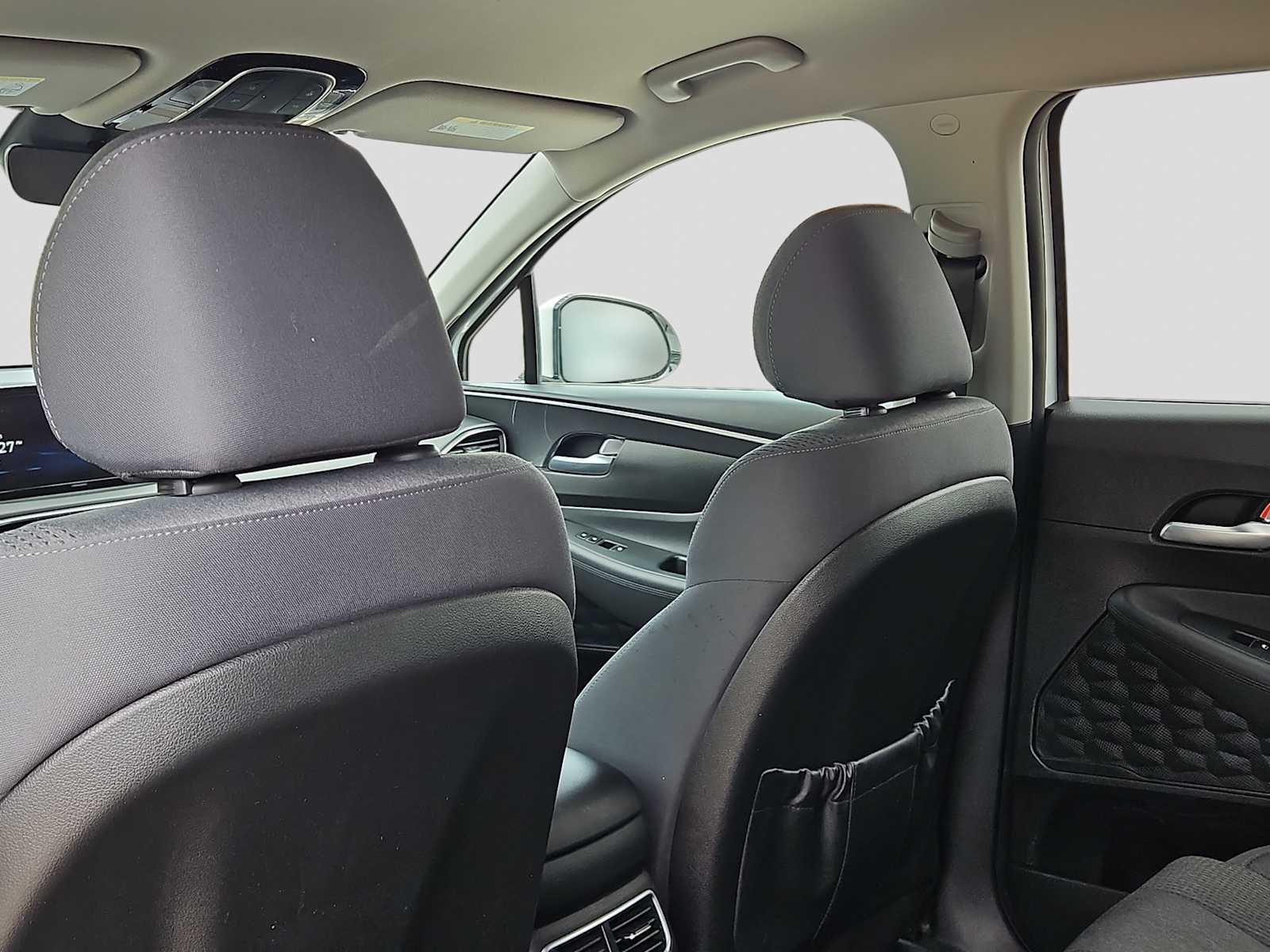 Thumbnail: 2023 Hyundai Santa Fe - 16