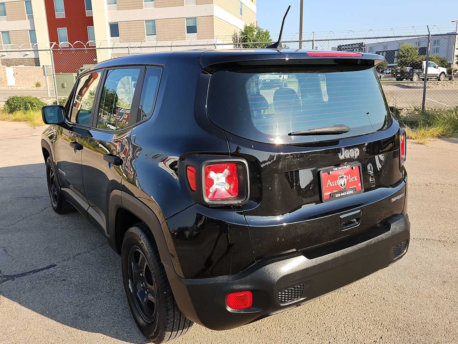 Thumbnail: 2020 Jeep Renegade - 12