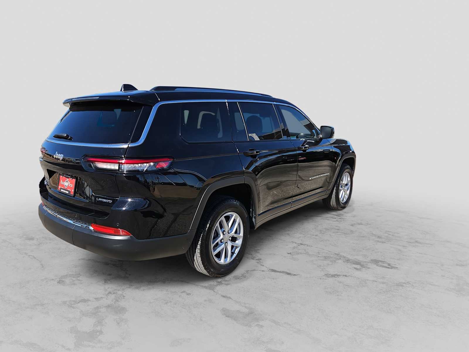 Thumbnail: 2024 Jeep Grand Cherokee L - 8