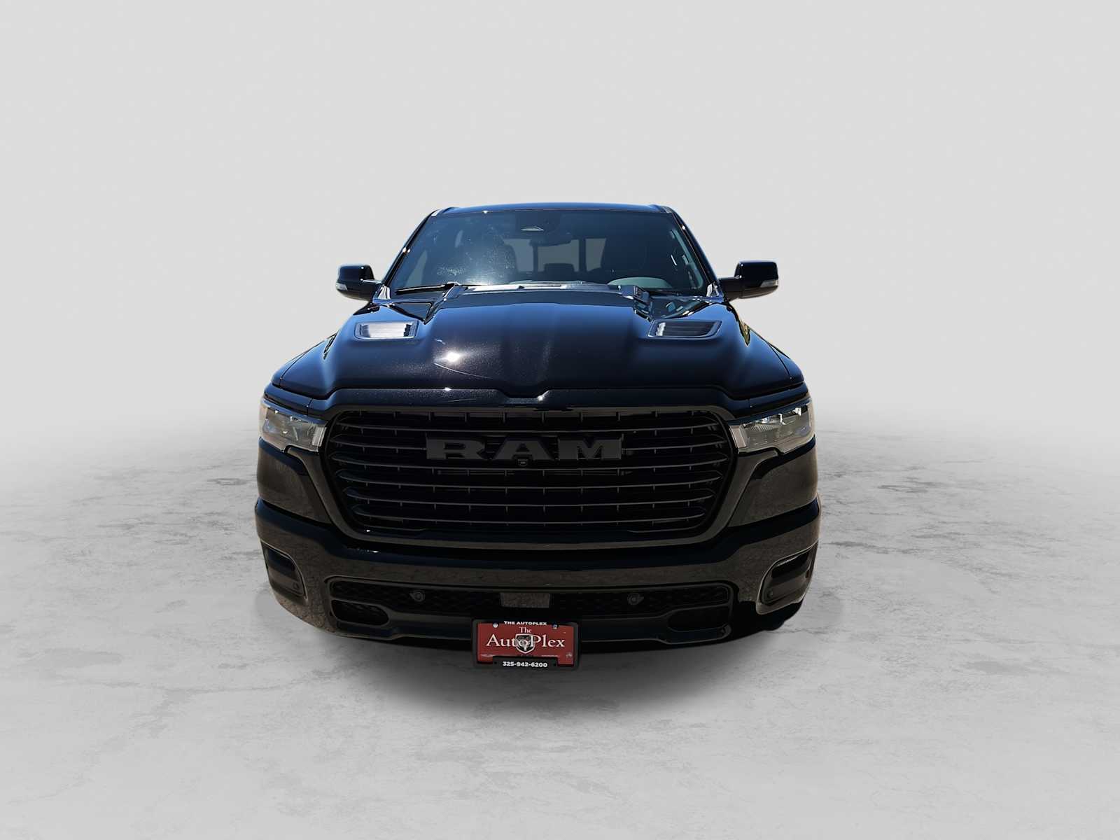 Thumbnail: 2026 RAM 1500 - 3