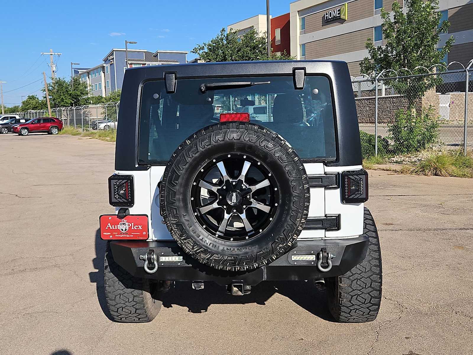 Thumbnail: 2017 Jeep Wrangler - 13