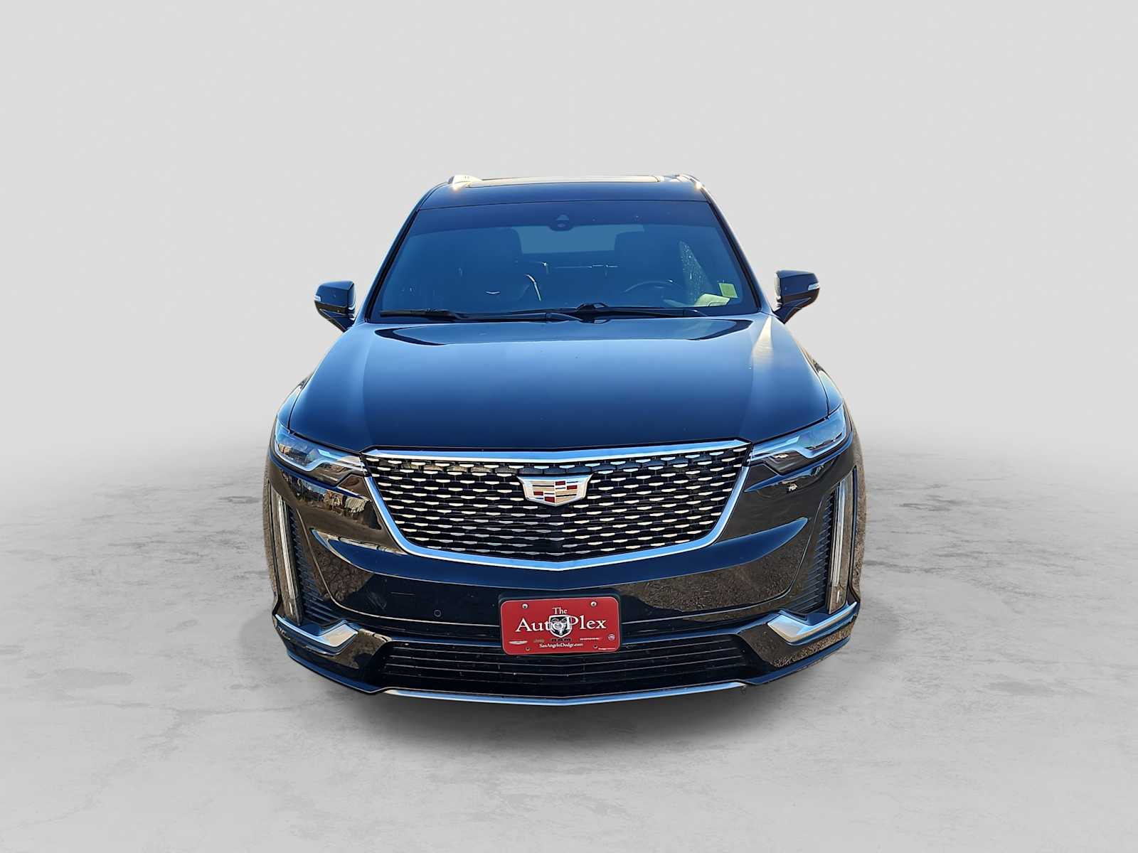 Thumbnail: 2022 Cadillac XT6 - 3