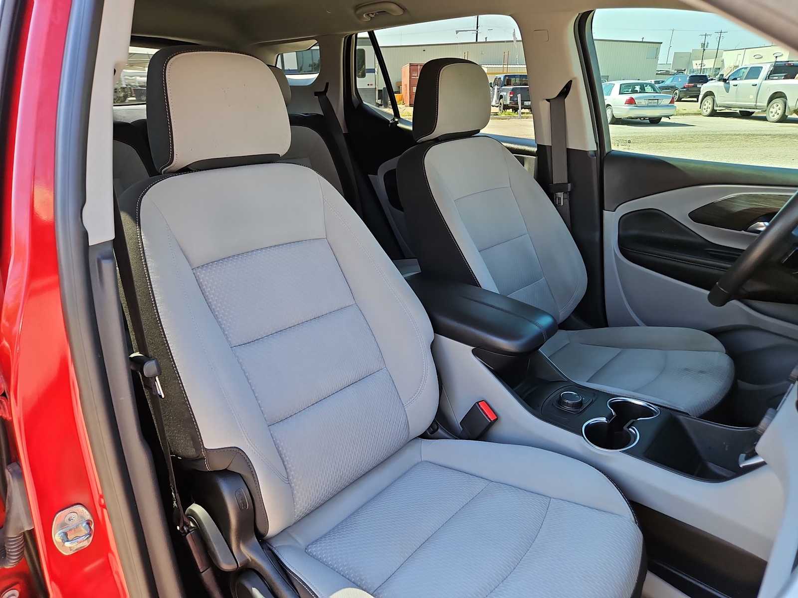 Thumbnail: 2024 GMC Terrain - 21