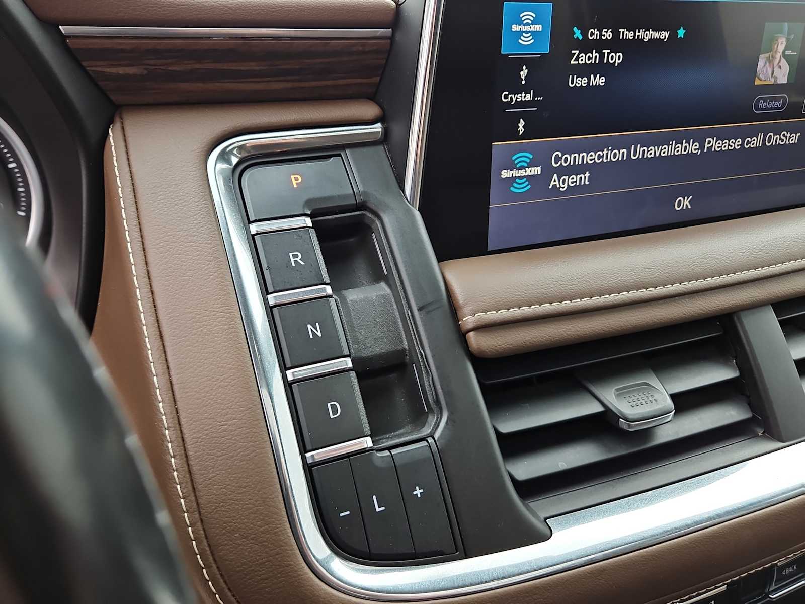 Thumbnail: 2021 Chevrolet Suburban - 21