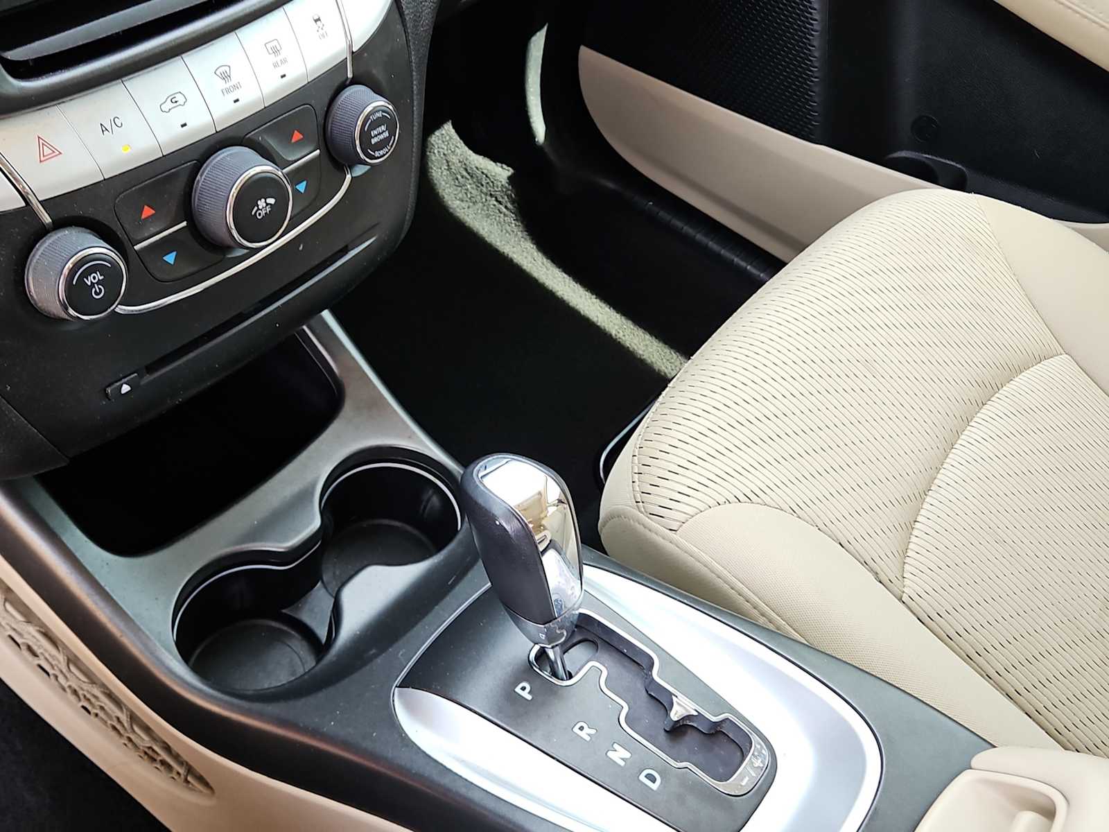 Thumbnail: 2020 Dodge Journey - 20