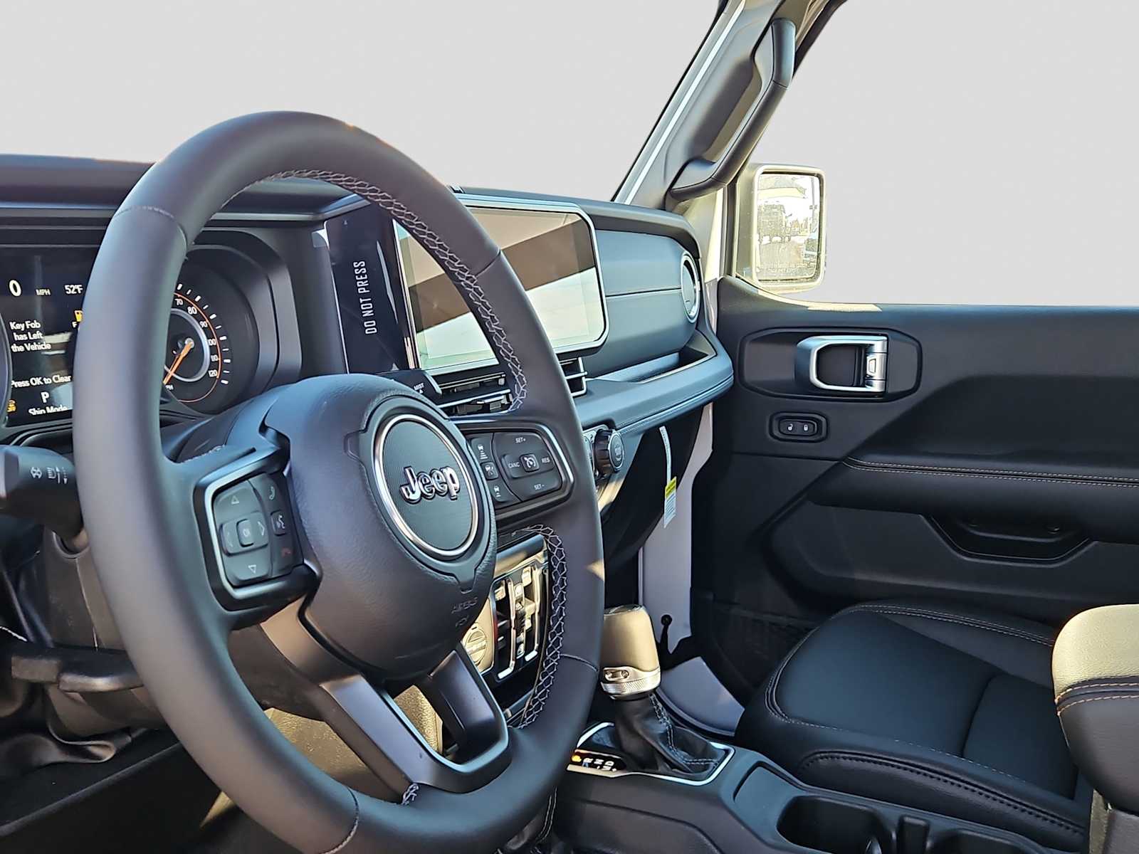 Thumbnail: 2026 Jeep Gladiator - 10