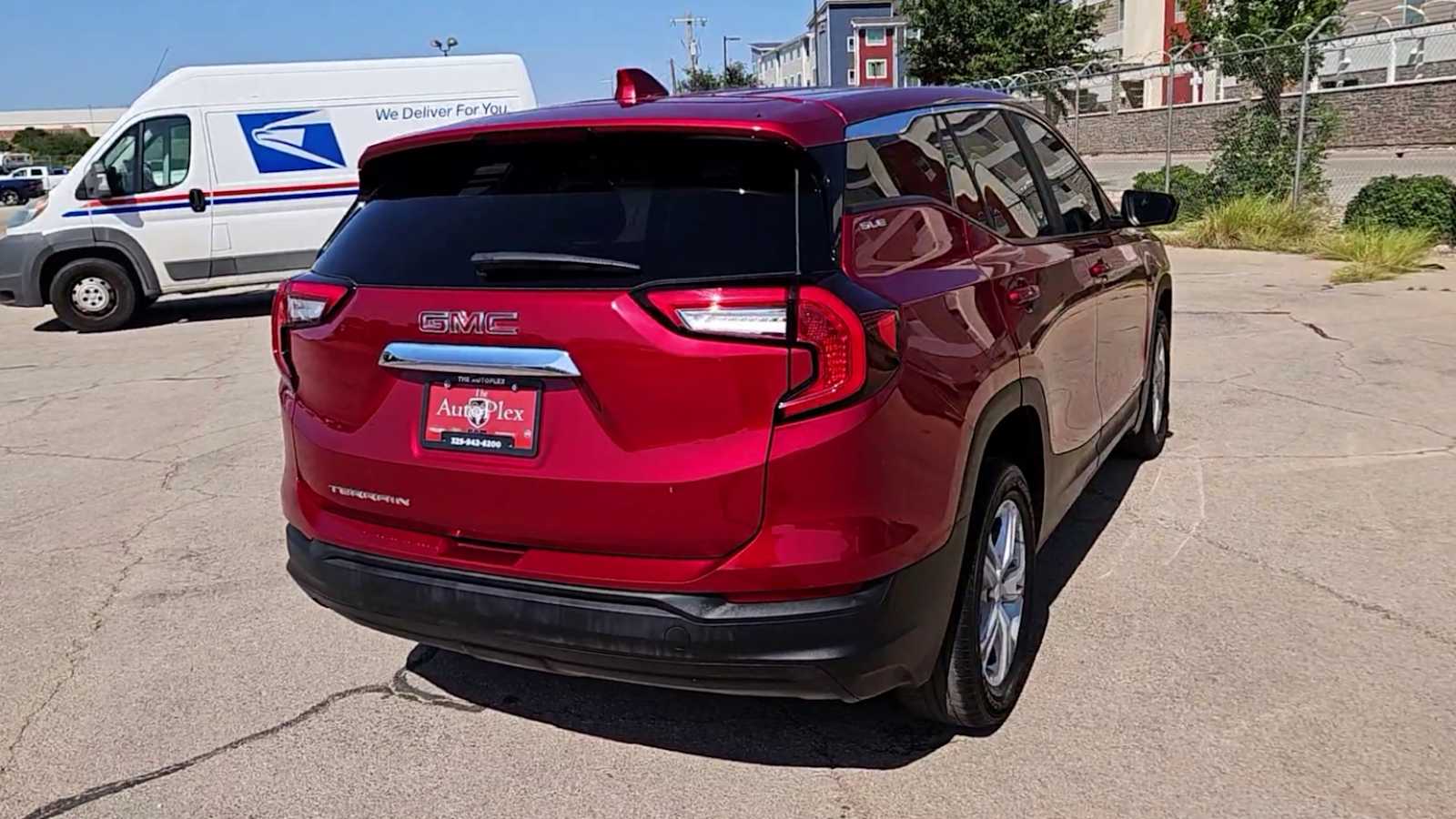 Thumbnail: 2024 GMC Terrain - 8