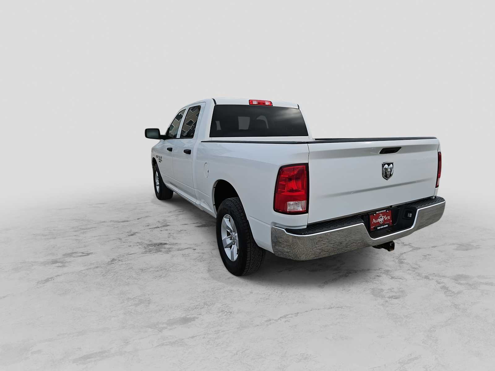 Thumbnail: 2021 RAM 1500 Classic - 6