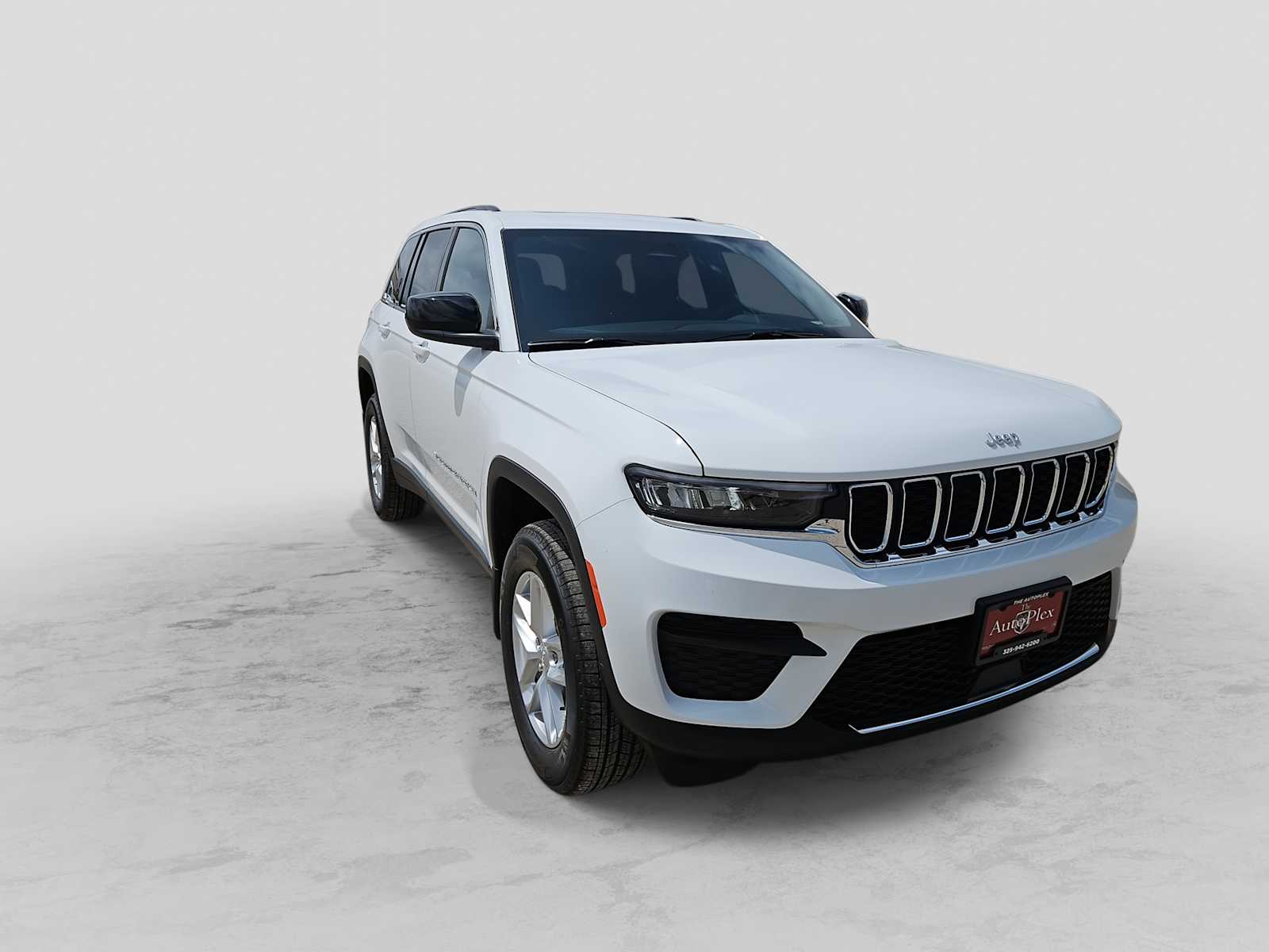 Thumbnail: 2026 Jeep Grand Cherokee - 2