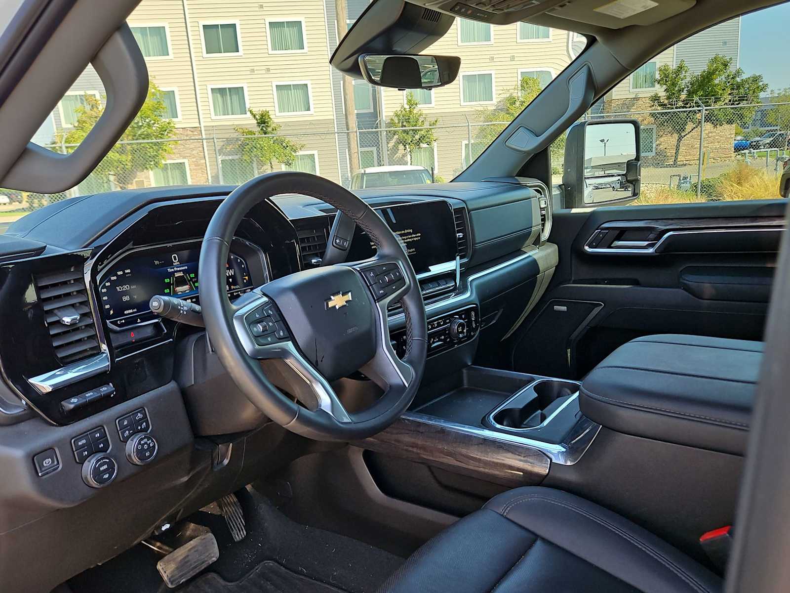 Thumbnail: 2024 Chevrolet Silverado 2500 - 10