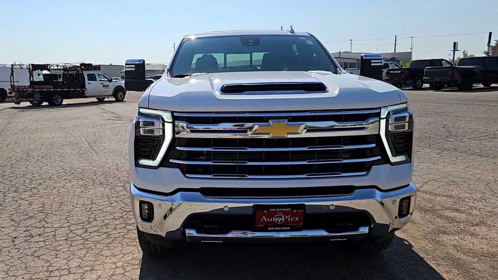 Thumbnail: 2024 Chevrolet Silverado 2500 - 3