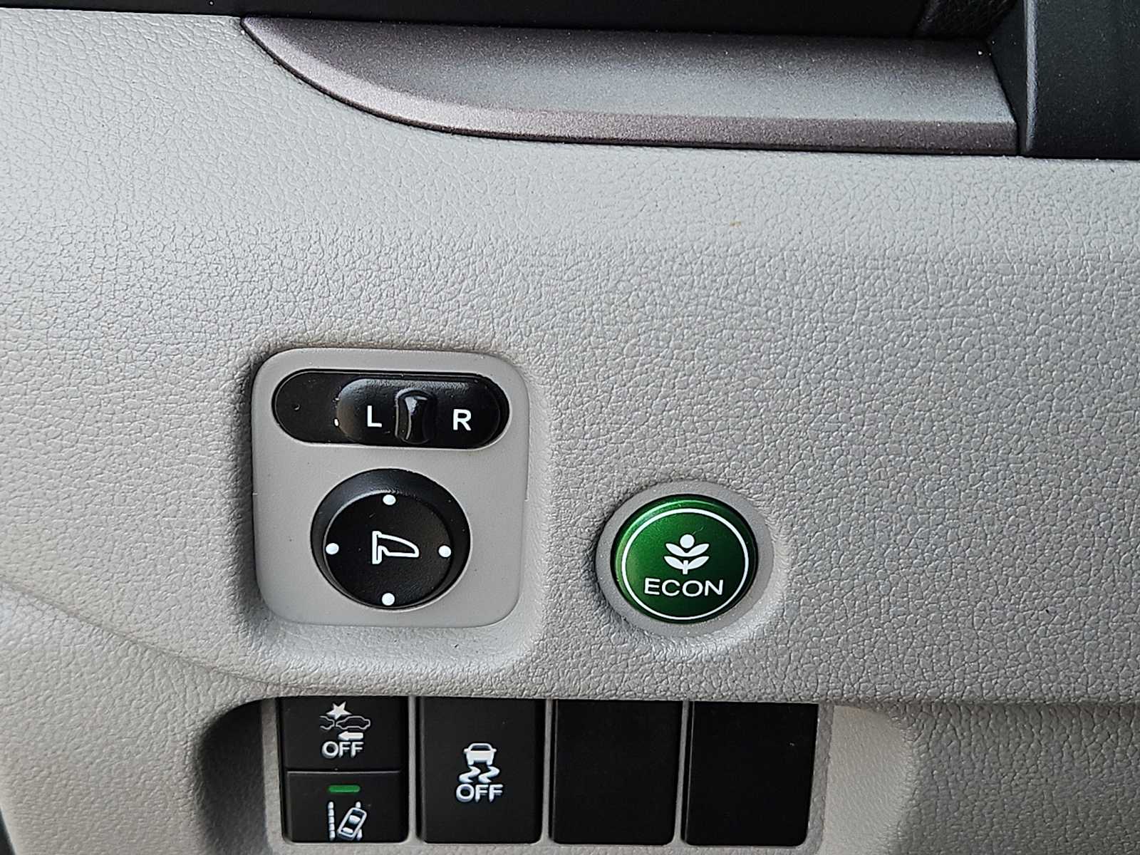 Thumbnail: 2022 Honda Pilot - 24