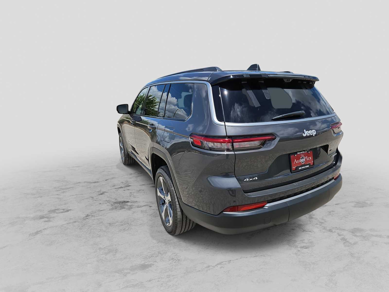Thumbnail: 2026 Jeep Grand Cherokee L - 6