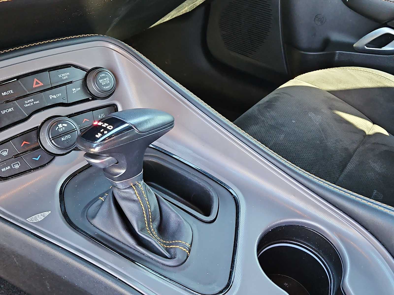 Thumbnail: 2023 Dodge Challenger - 25