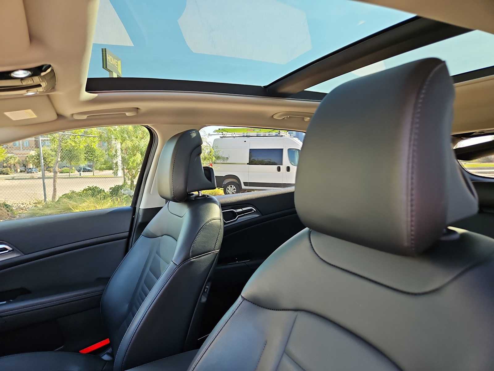 Thumbnail: 2024 Kia Sportage - 22