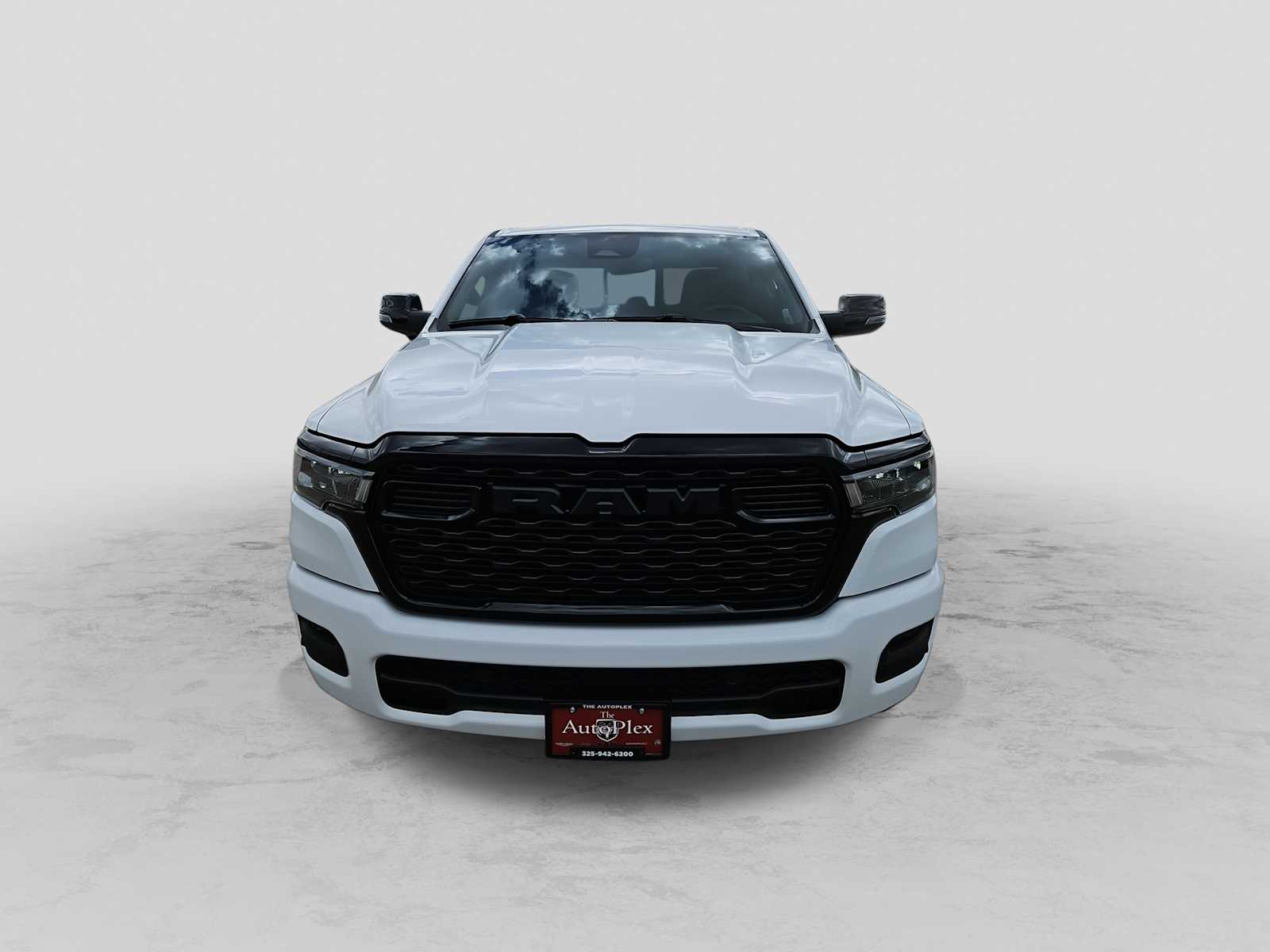Thumbnail: 2026 RAM 1500 - 3
