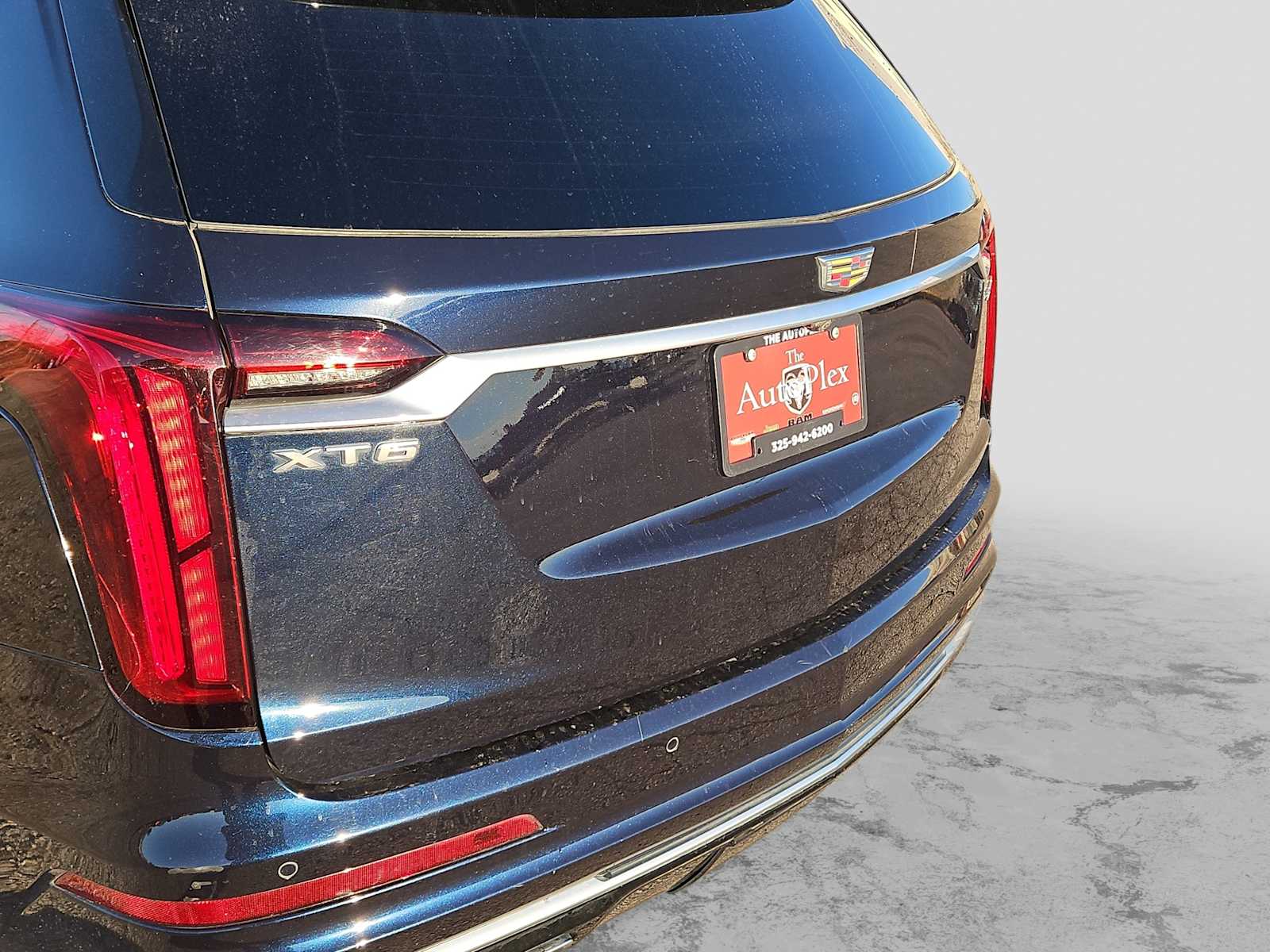 Thumbnail: 2022 Cadillac XT6 - 23