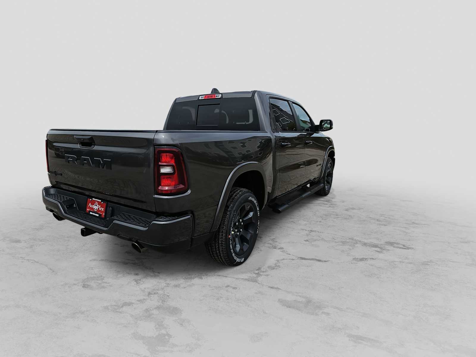 Thumbnail: 2026 RAM 1500 - 8