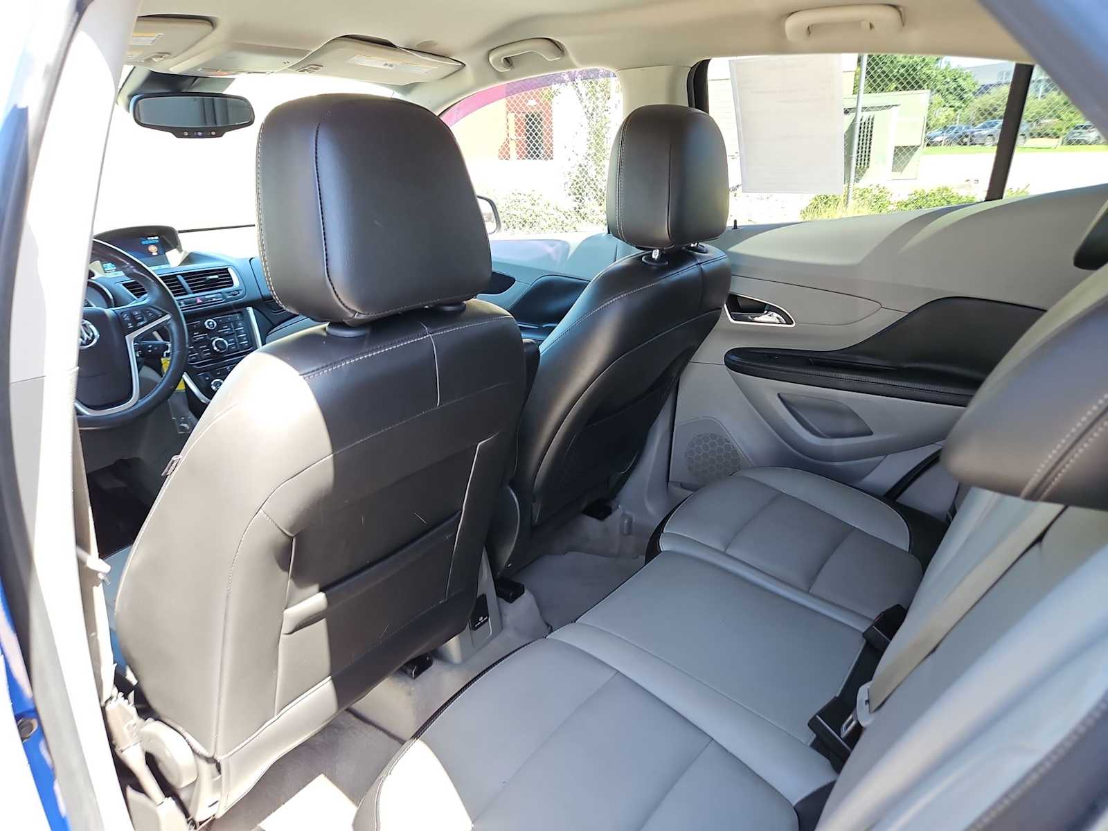 Thumbnail: 2014 Buick Encore - 18