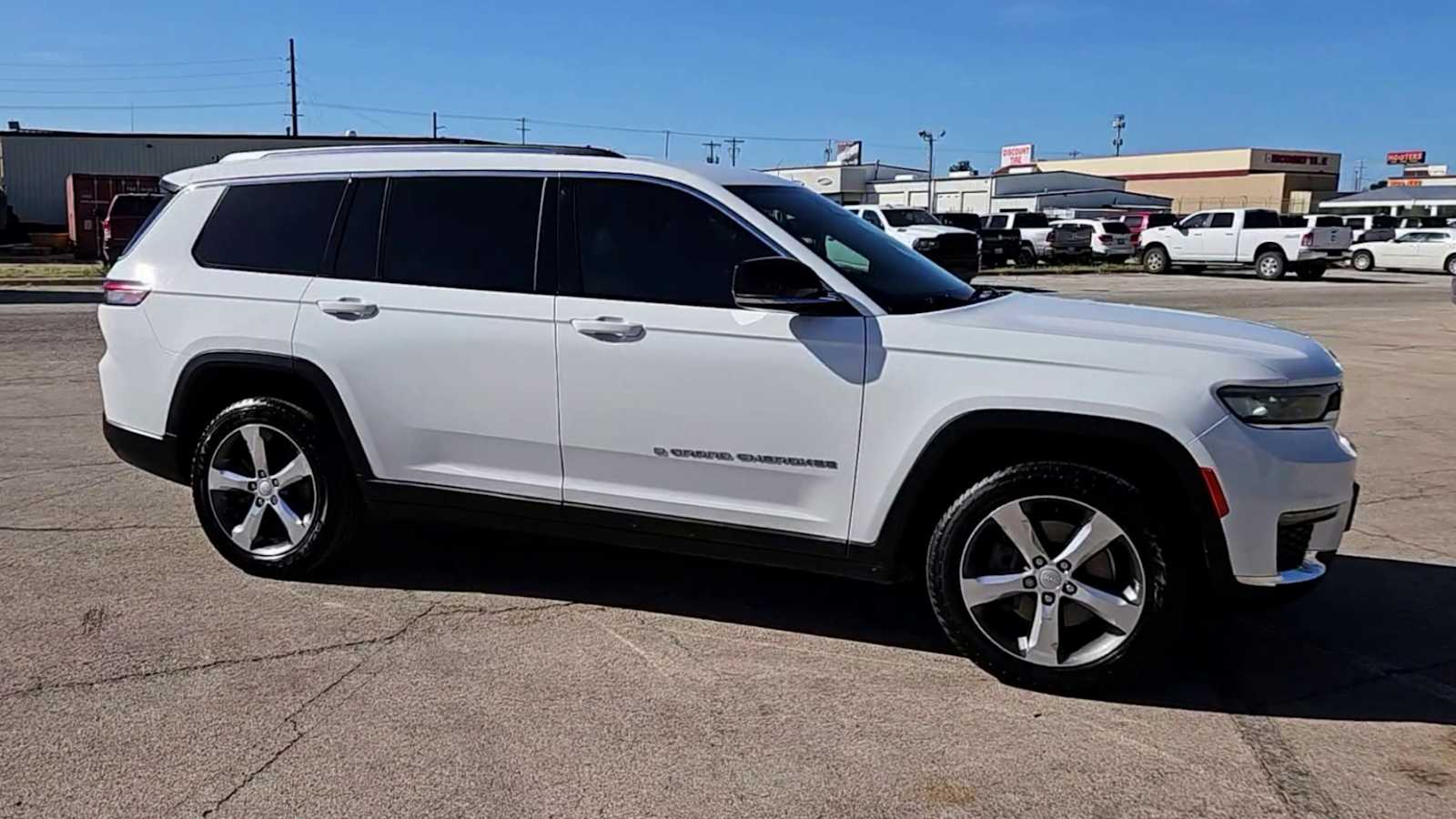 Thumbnail: 2021 Jeep Grand Cherokee L - 9