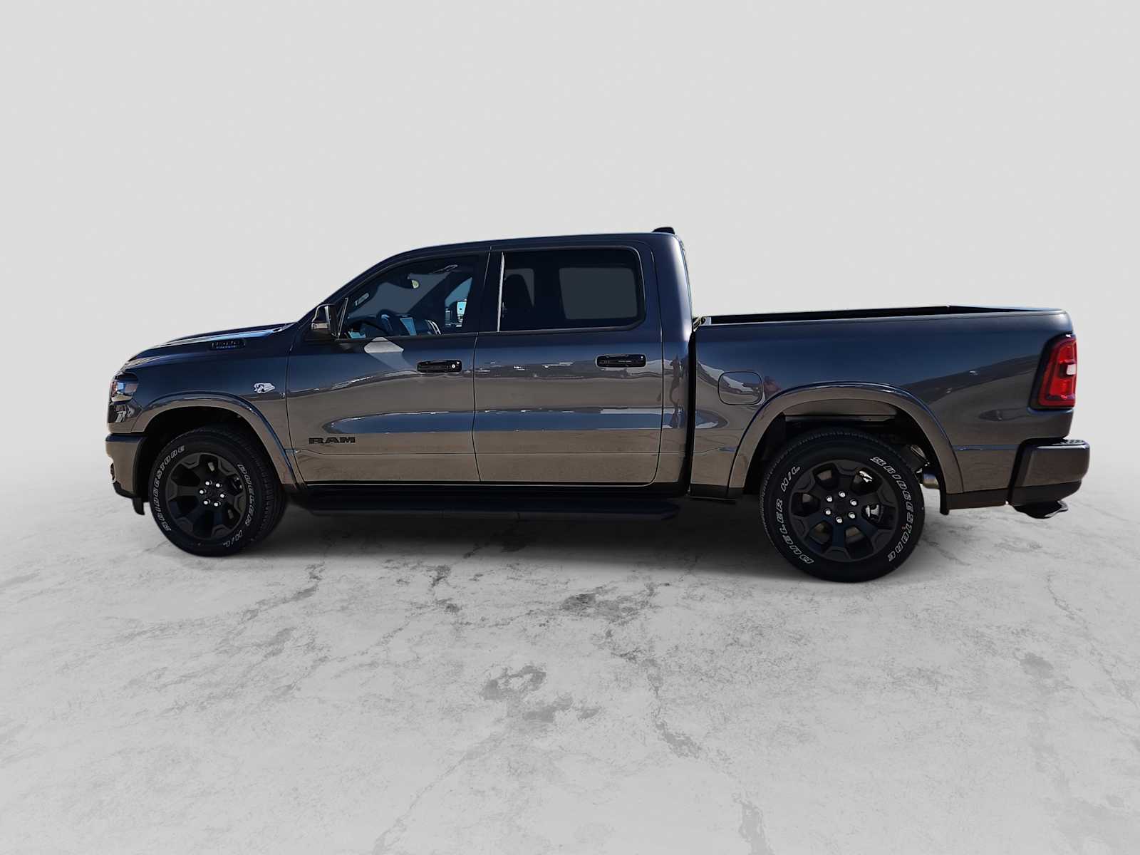Thumbnail: 2026 RAM 1500 - 5