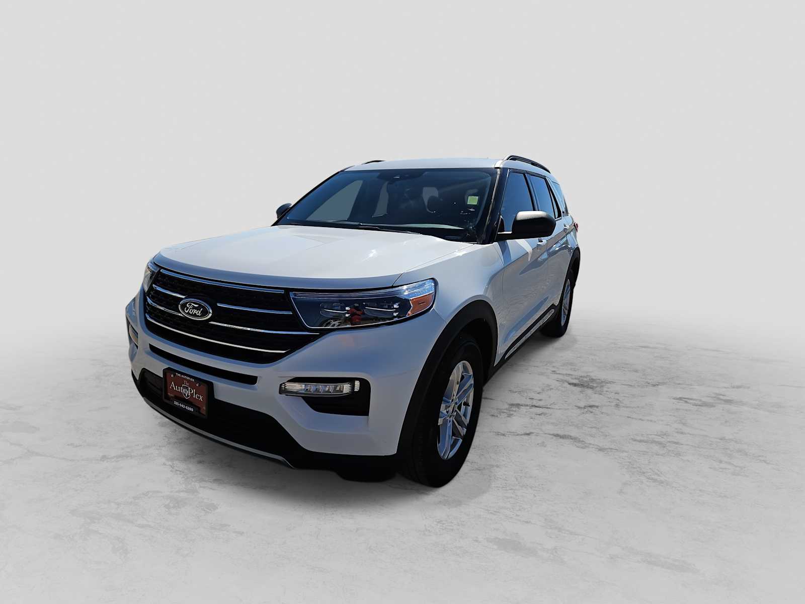 Thumbnail: 2020 Ford Explorer - 4