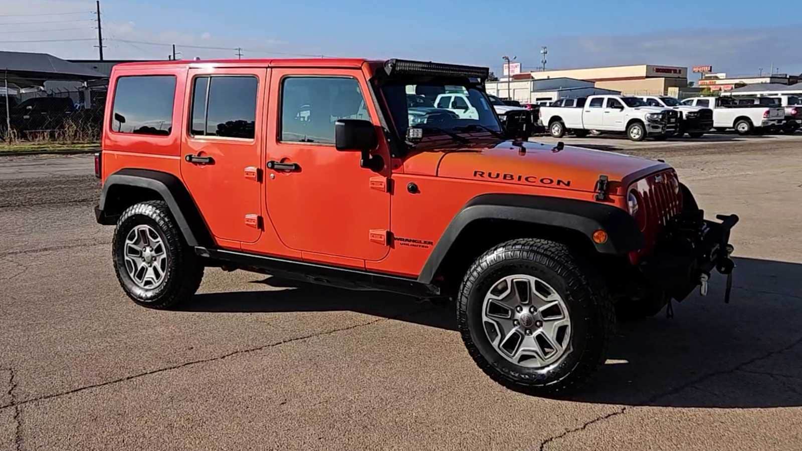 Thumbnail: 2015 Jeep Wrangler - 9