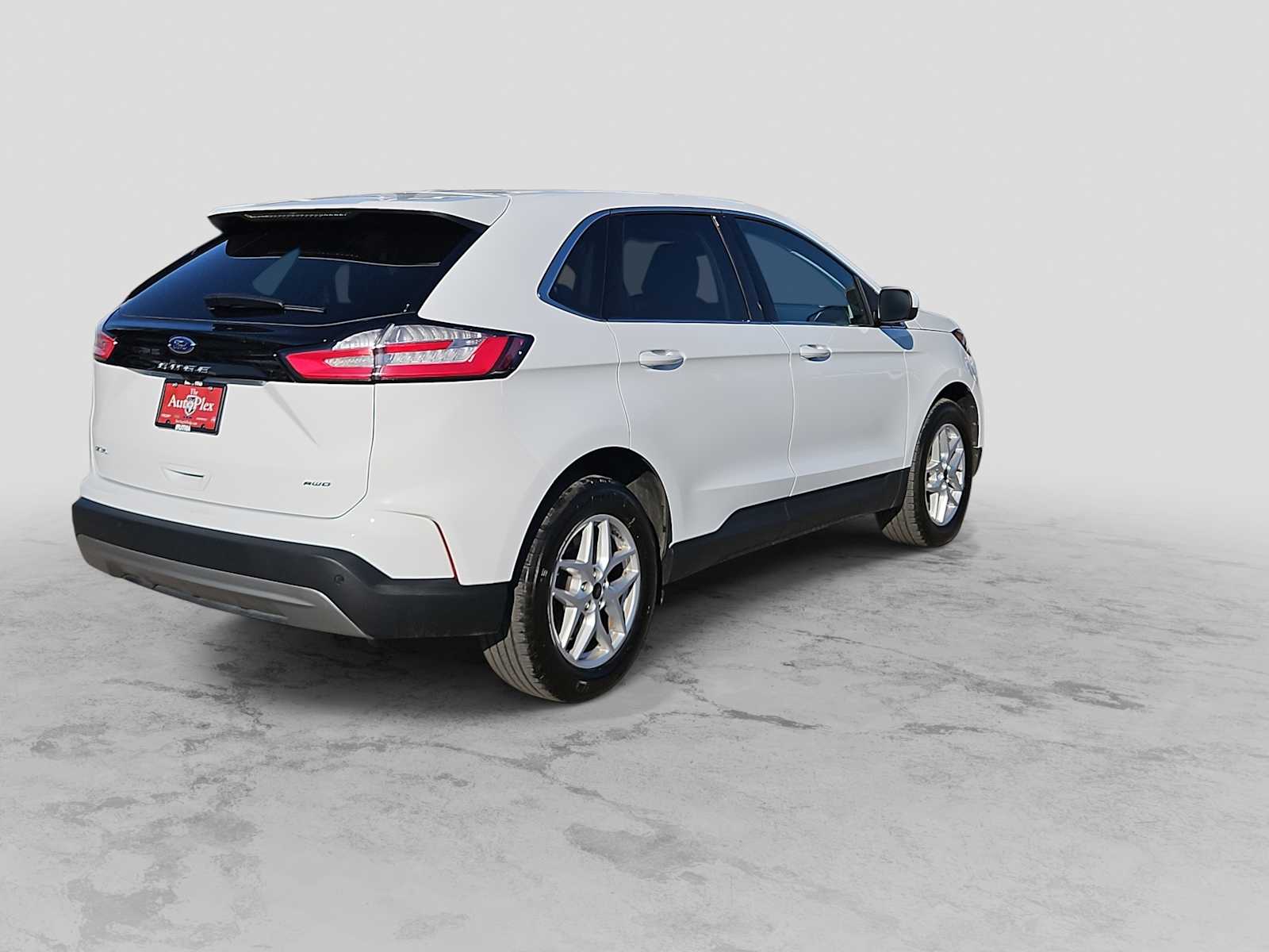 Thumbnail: 2024 Ford Edge - 8