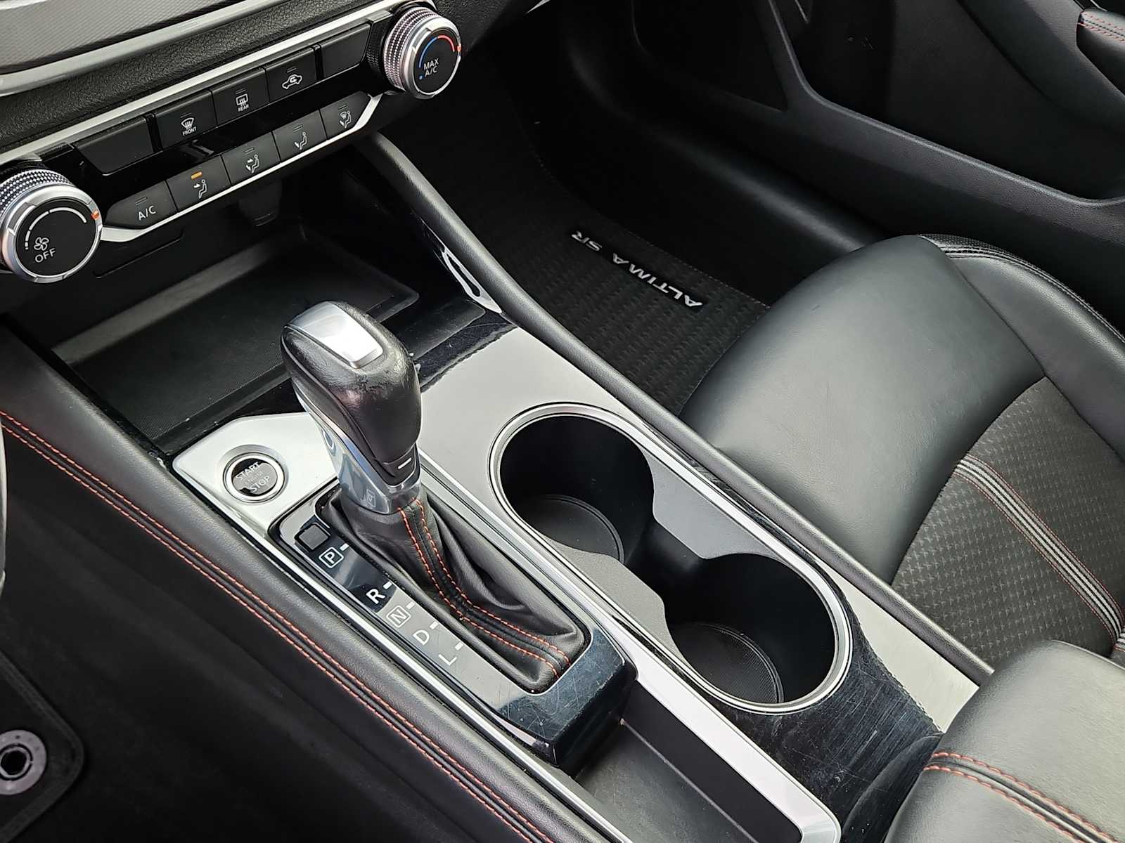 Thumbnail: 2024 Nissan Altima - 20