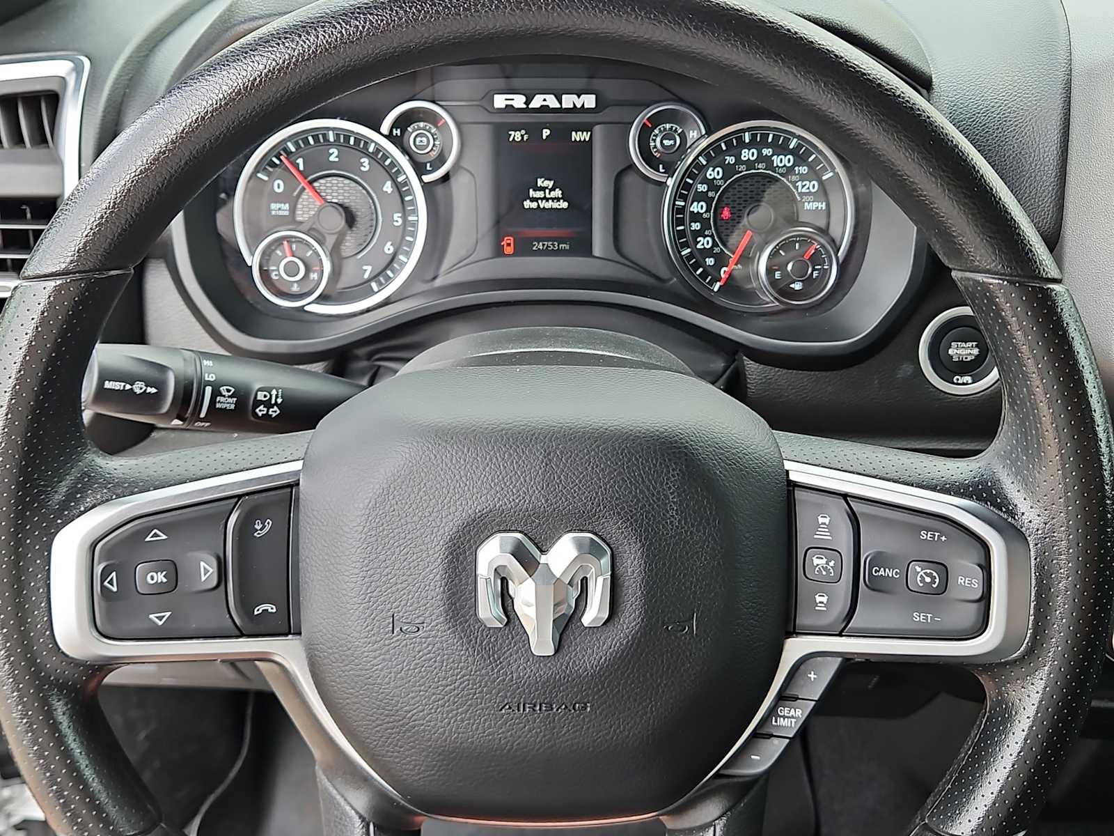 Thumbnail: 2025 RAM 1500 - 19