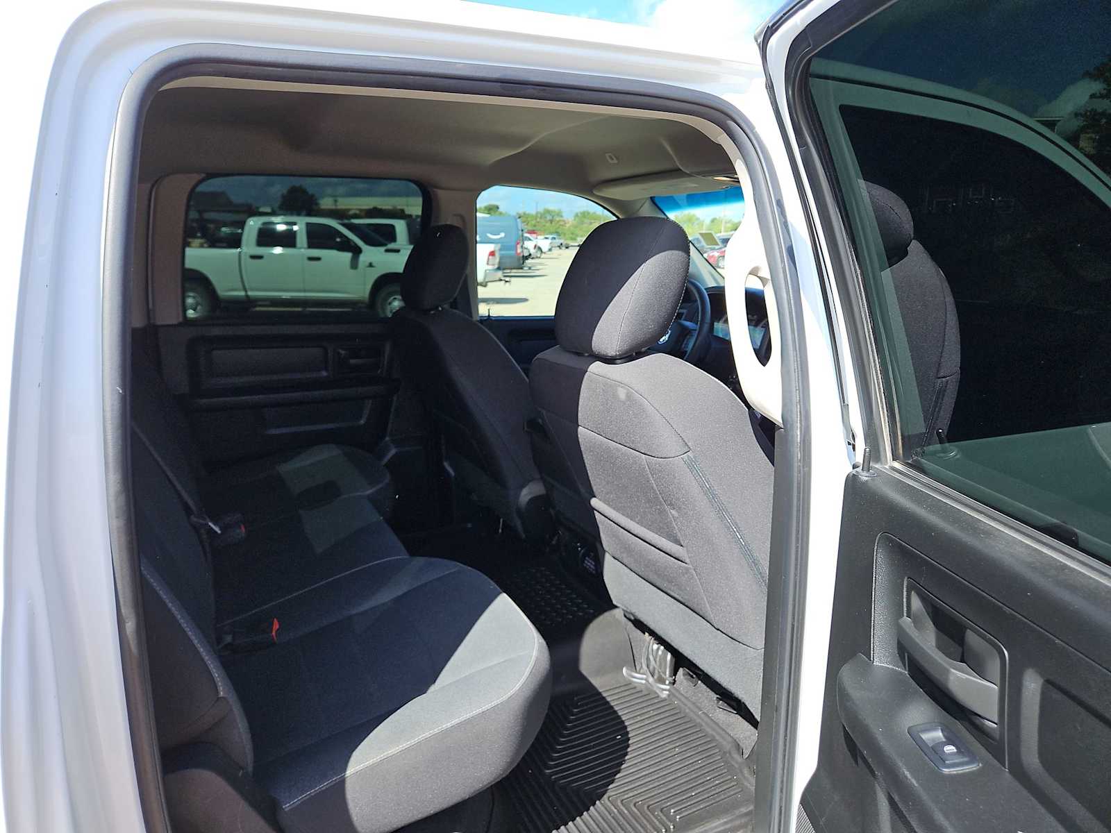 Thumbnail: 2022 RAM 1500 Classic - 20