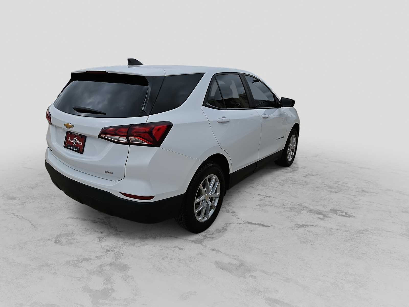 Thumbnail: 2023 Chevrolet Equinox - 8