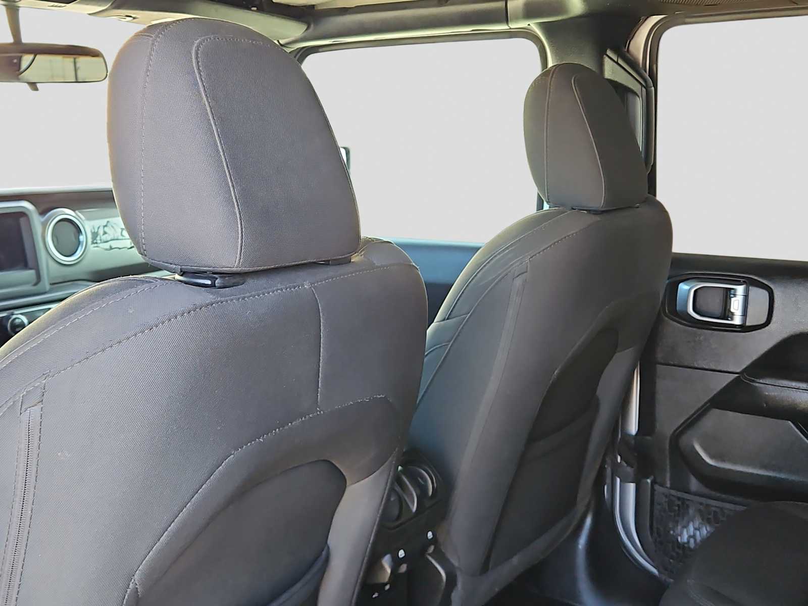 Thumbnail: 2020 Jeep Wrangler - 16