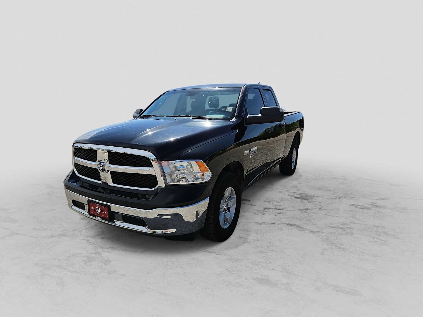 Thumbnail: 2024 RAM 1500 Classic - 4