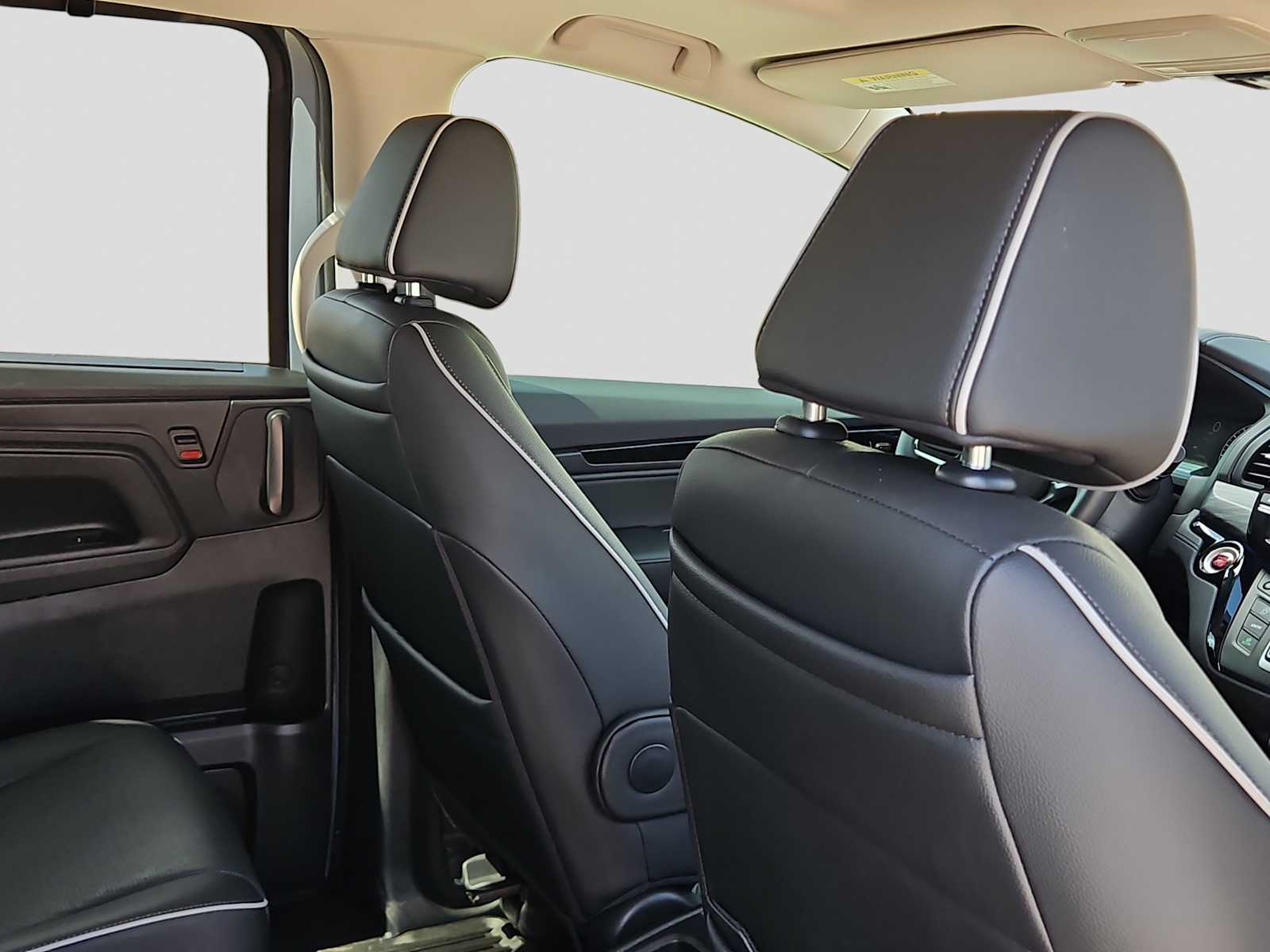 Thumbnail: 2025 Honda Odyssey - 14